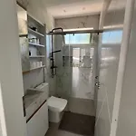 Lumiere House * Baks-Rrjoll