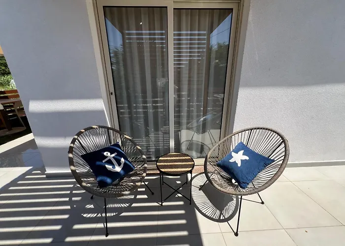 Lumiere House * Baks-Rrjoll