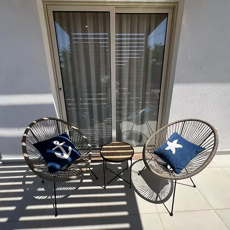 Lumière House * Baks-Rrjoll