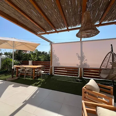 Lumiere House * Baks-Rrjoll