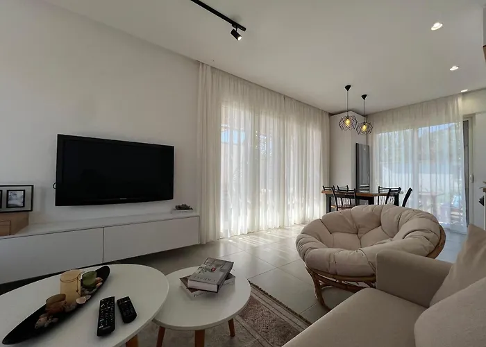 Lumiere House Semesterbostad